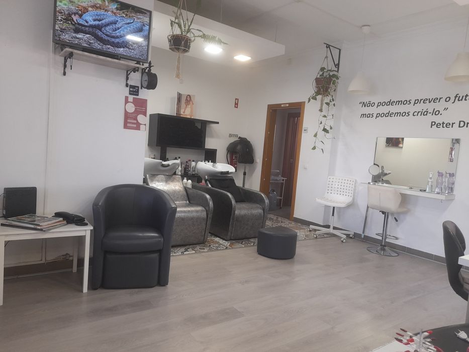 Trespasse salão de cabeleireiros