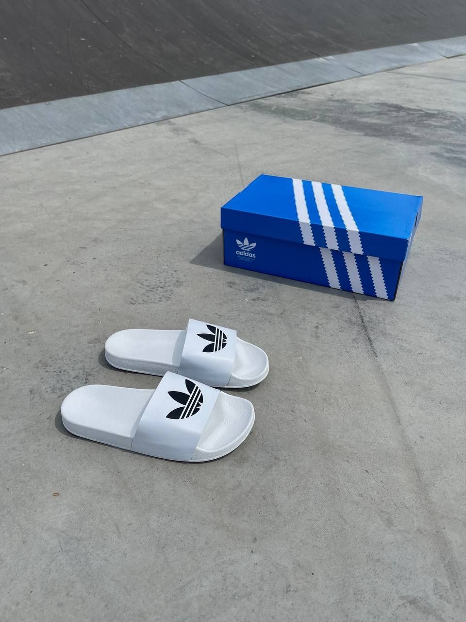 Жіночі шльопанці Adidas Slides Big Logo ‘White’