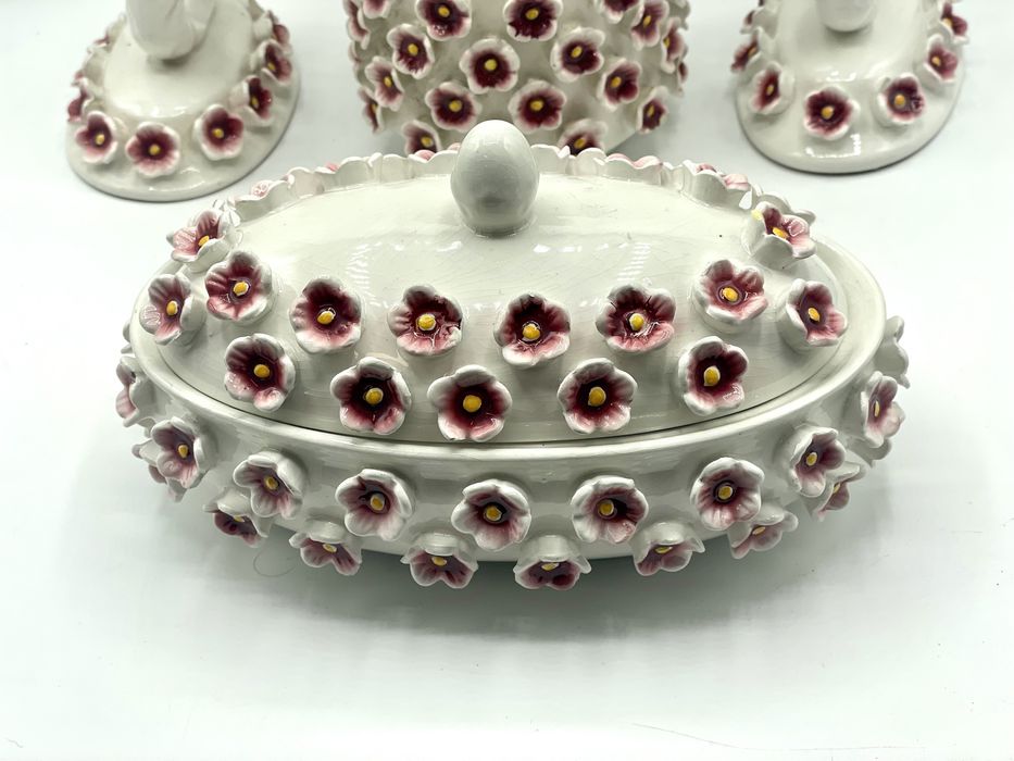 Conjunto antigo loiça alcobaça