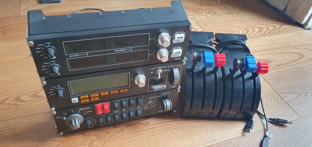Symulator saitek logitech- tylkko quadrant x2