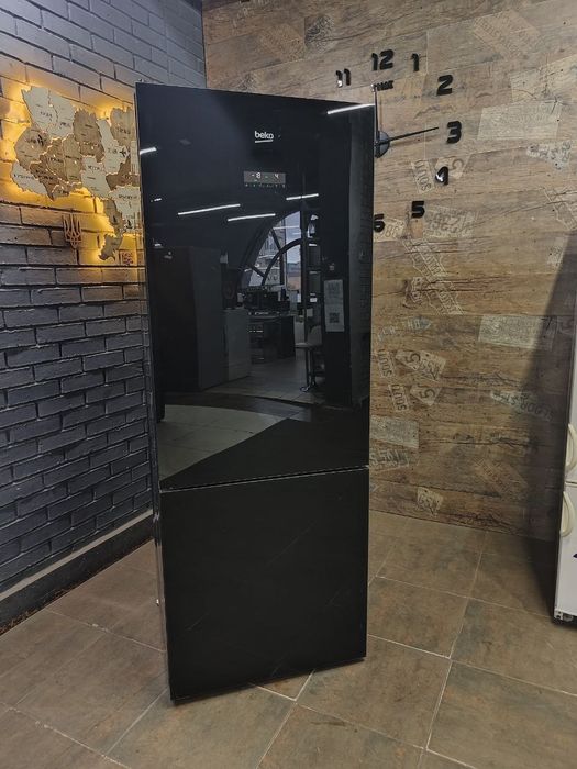 Холодильник Liebherr CT3306 стан нового , доставка