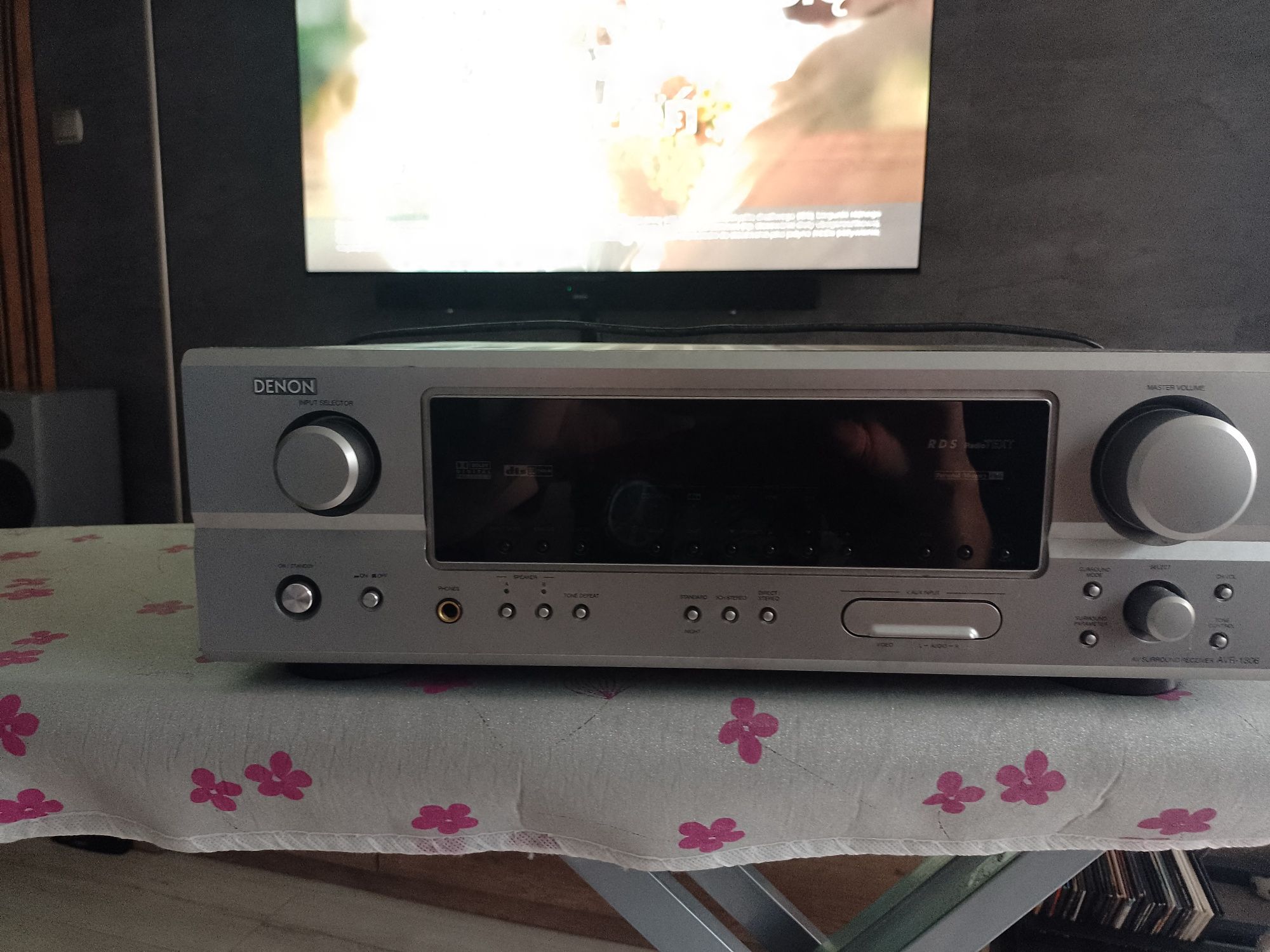 Amplituner Denon