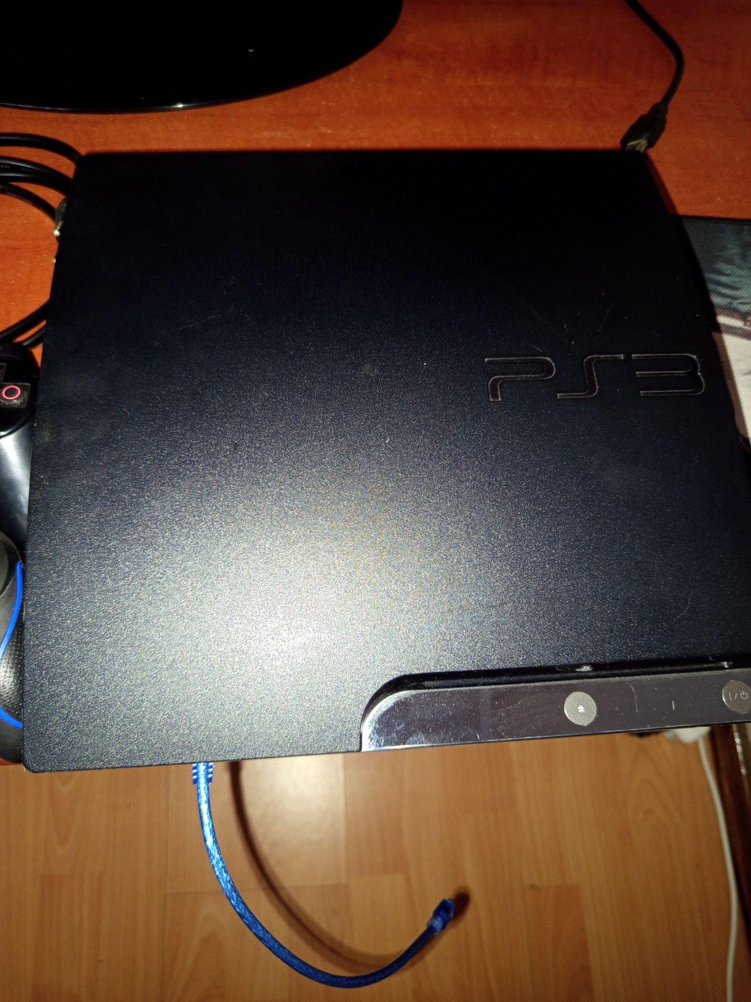 Ps 3 slim 320Gb.