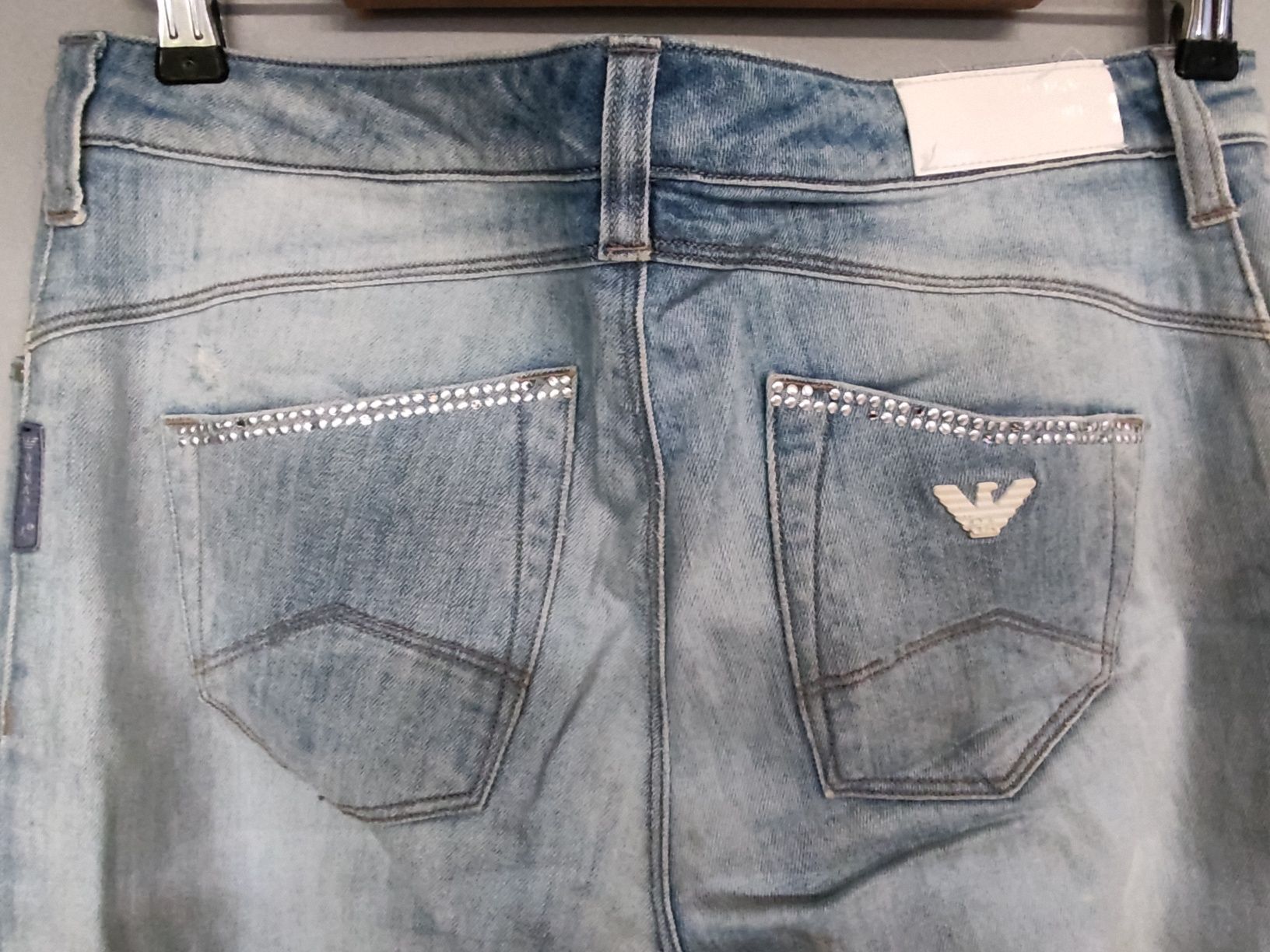 Armani Jeans spodnie jeansowe dziury zamki r.38