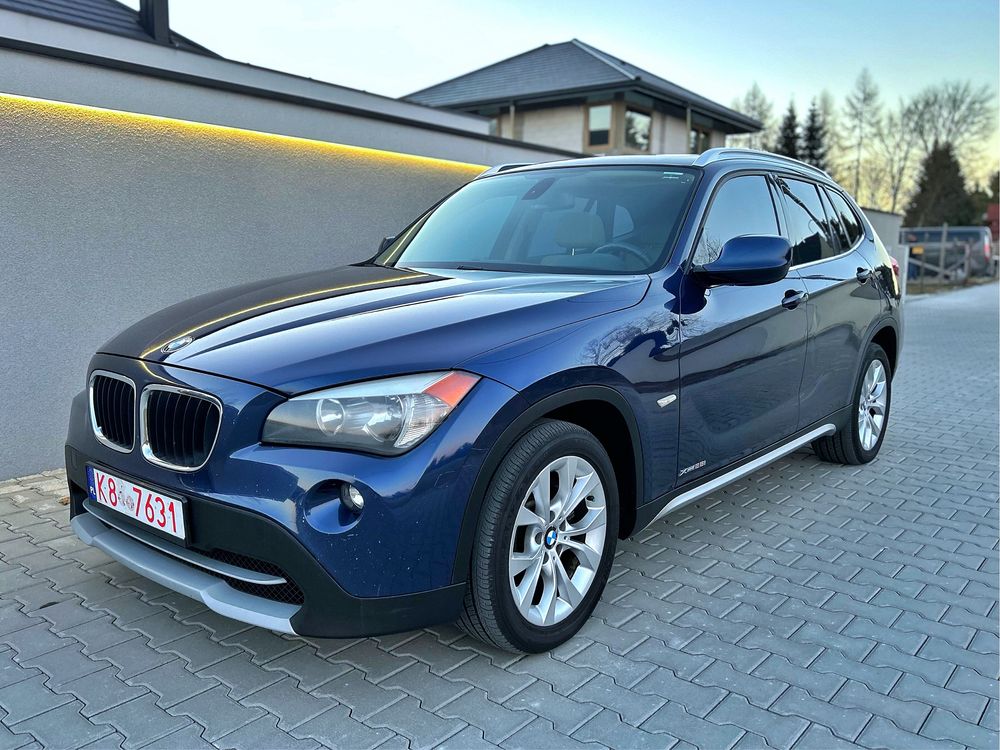 BMW X1 z 2012r • 2.0 benzyna • xDrive • Automat * Skóry • Panorama •