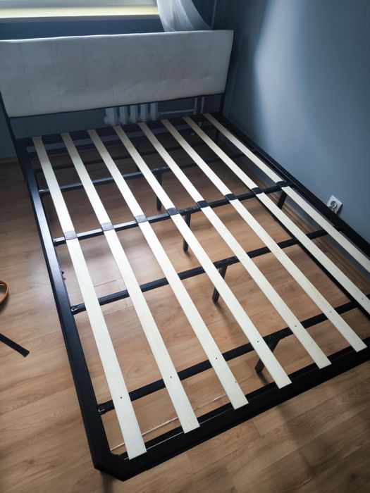 Łóżko rozmiar 140x200