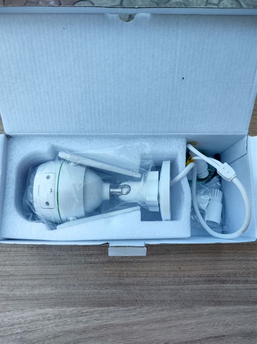 Уличная Wi-Fi IP-видеокамера EZVIZ C3WN CS-CV310-A0-1C2WFR (2.8 мм, Fu