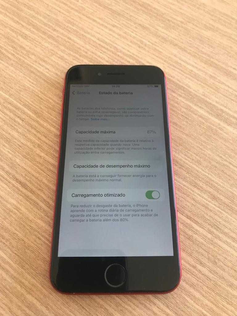 Apple iPhone 8 64GB - (Product) Red