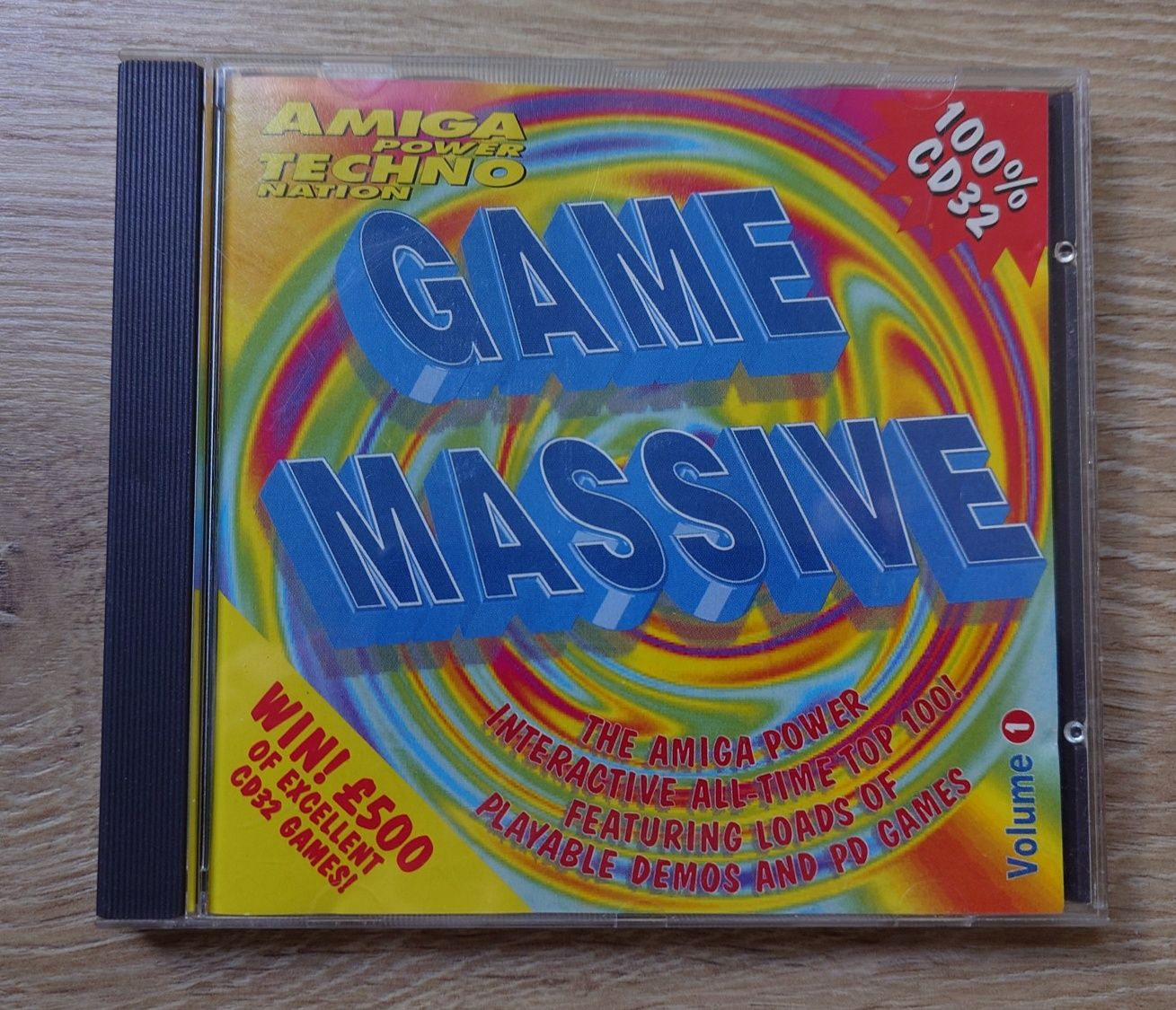 100 gier indie PD - Game Massive na Amiga CD32