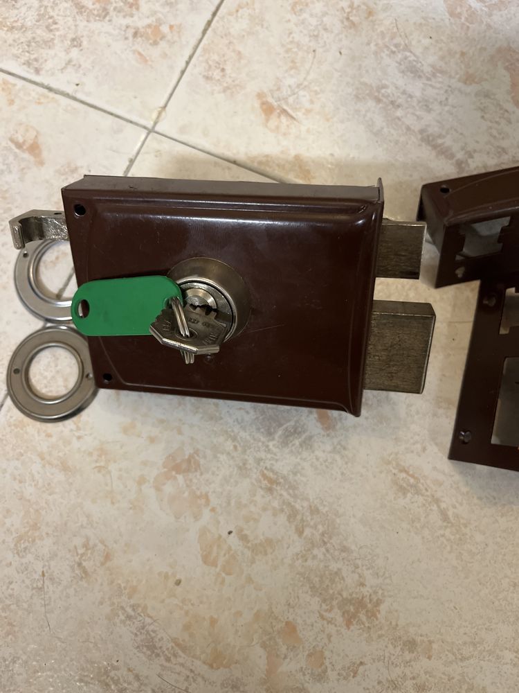 Canhão com Chave para Porta