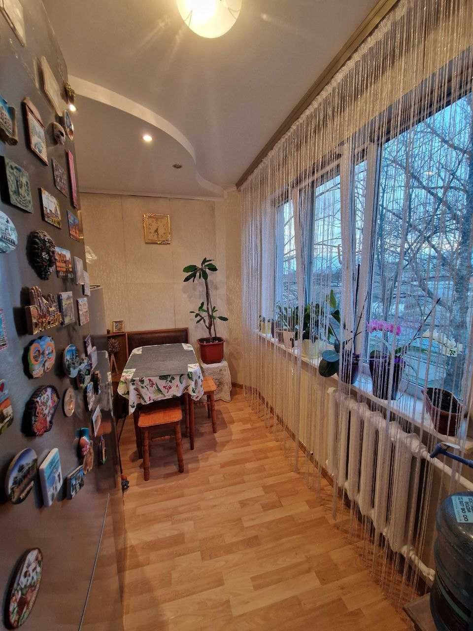 3 кімнатна квартира на Кругу, Є- відновлення