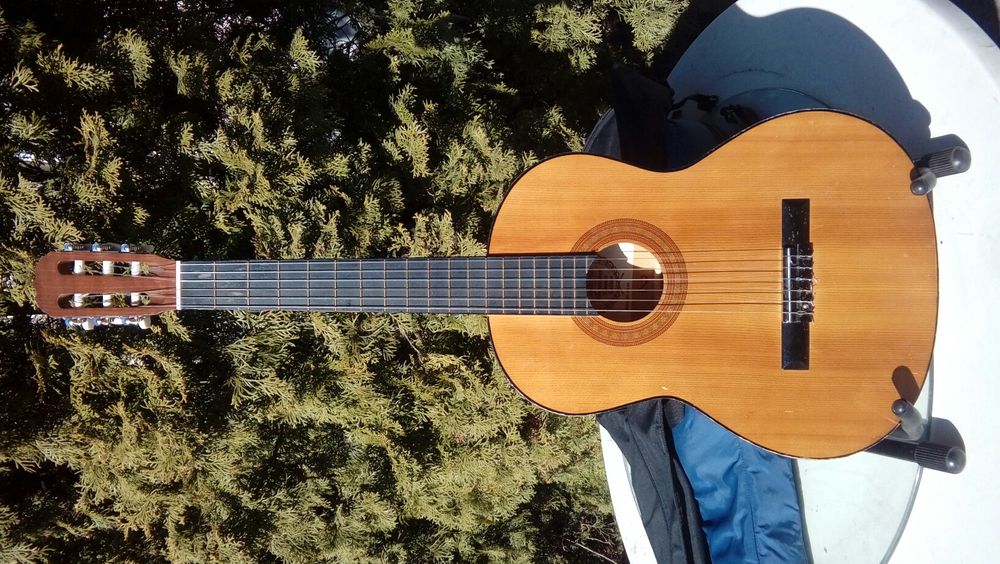 Gitara Espana klasyczna.