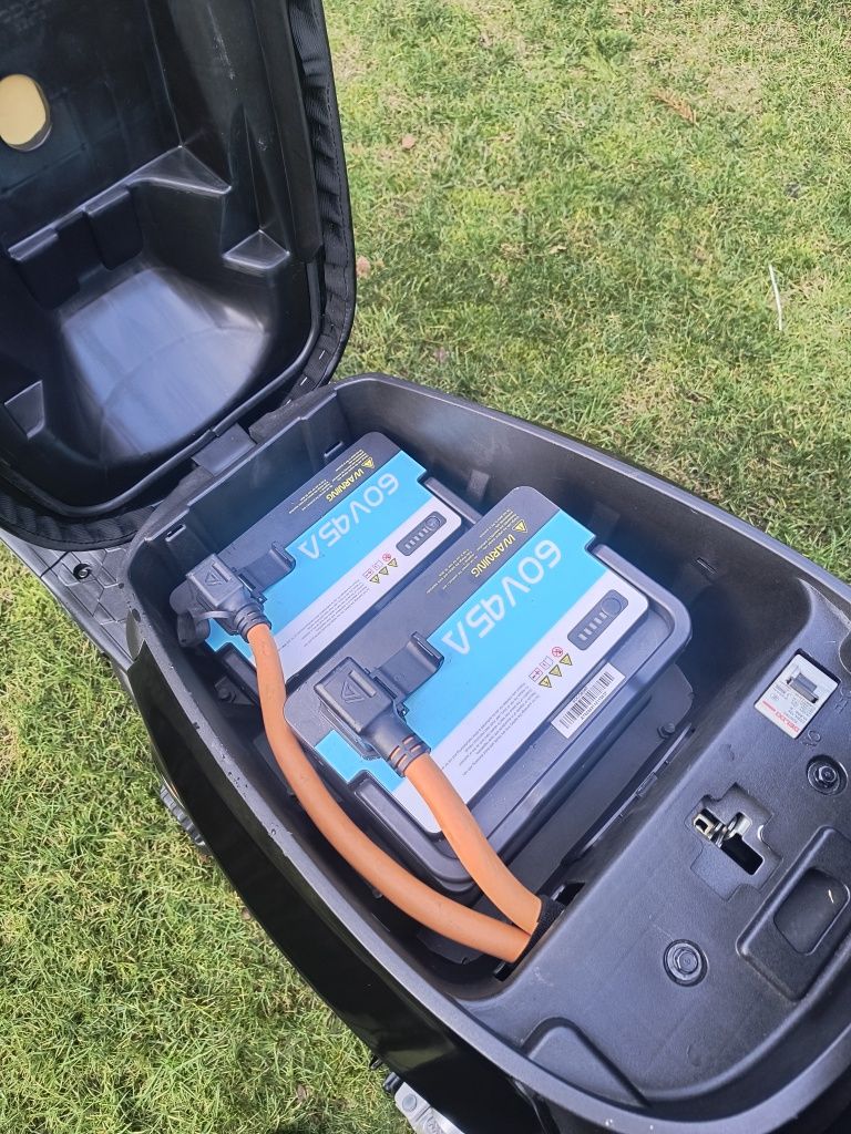 Skuter elektryczny SUPER SOCO CPX .Super stan.RATY