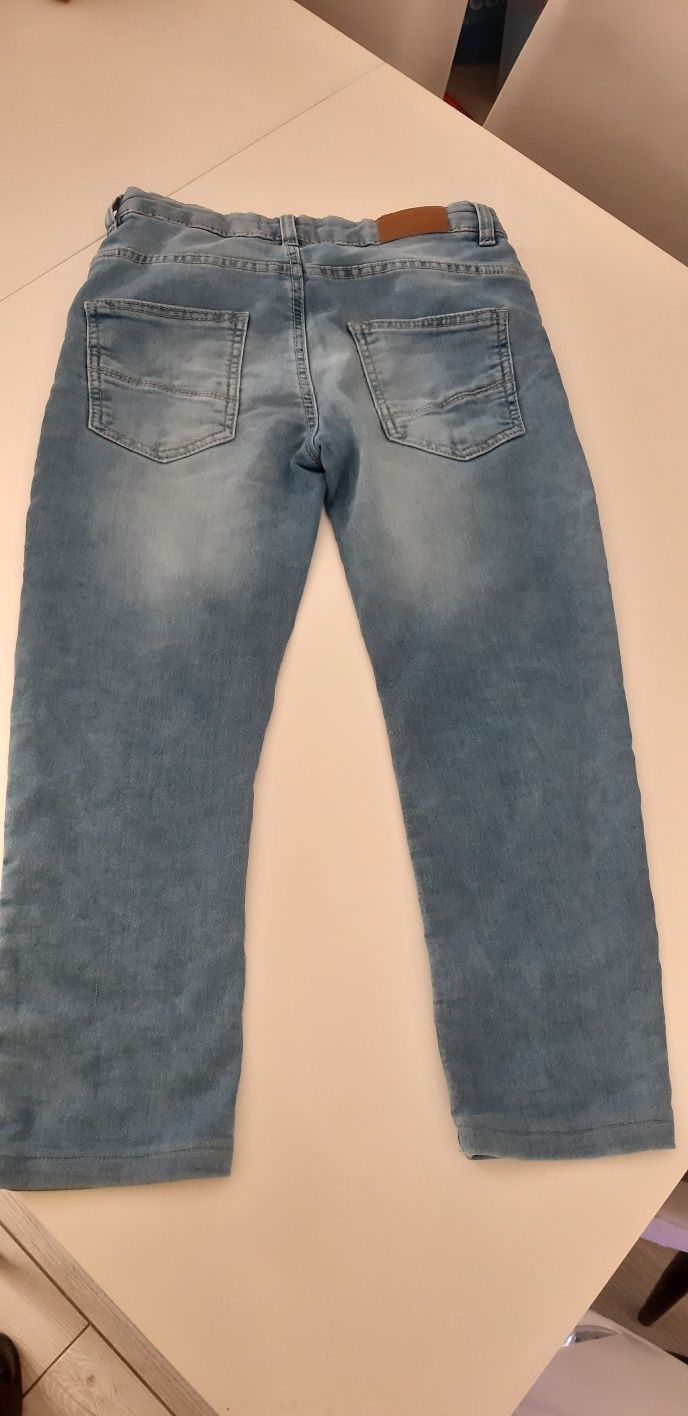 Spodnie chłopięce reserved jeansowe 146cm
