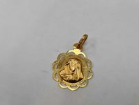 Złoty wisiorek/ Maryjka/ 585/ 1.13 gram