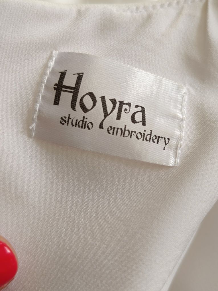 Вишиванка вишиване плаття вишивана сукня гойра hoyra до причастя
