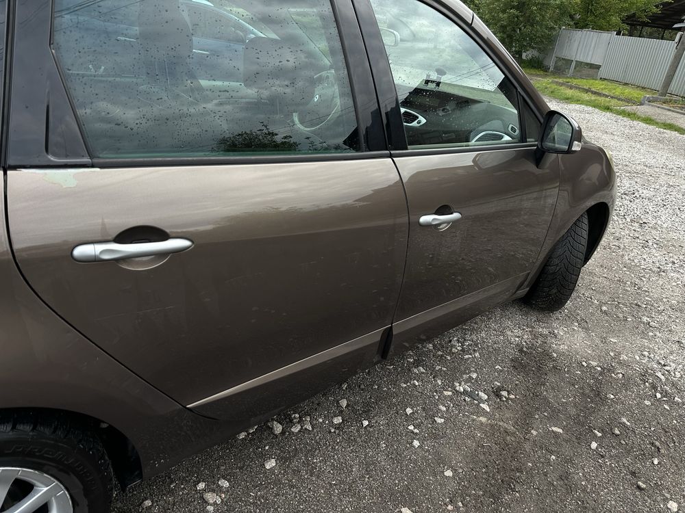 Разборка Рено Сценік3 Розборка Renault Scenic3 Авторозборка