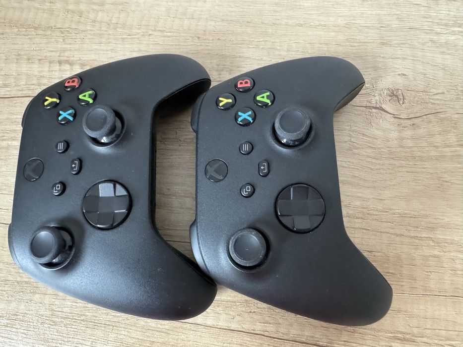 2 x Pad + 2 Aku Xbox Series S/X