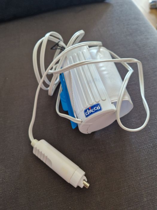 Samochodowy podgrzewacz do butelek z mlekiem wodą