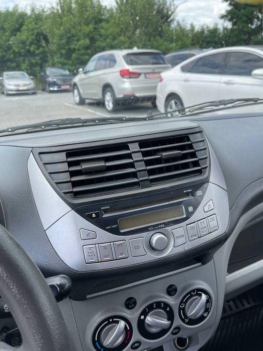 Suzuki Alto автомобіль