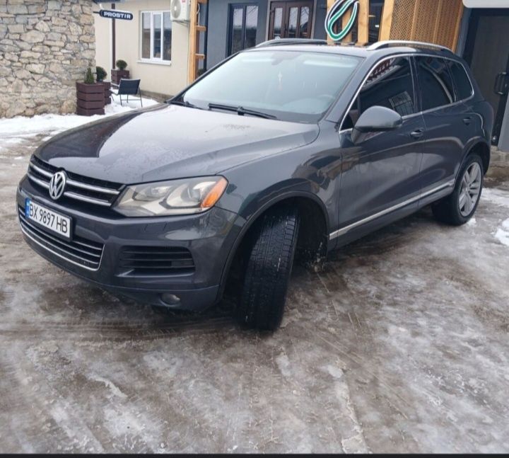 Продам Volkswagen Touareg 2011р