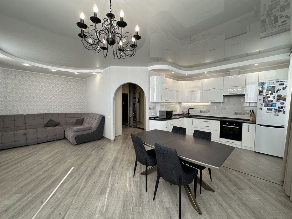 Продается 3 кк в Ривьере! Намыв!