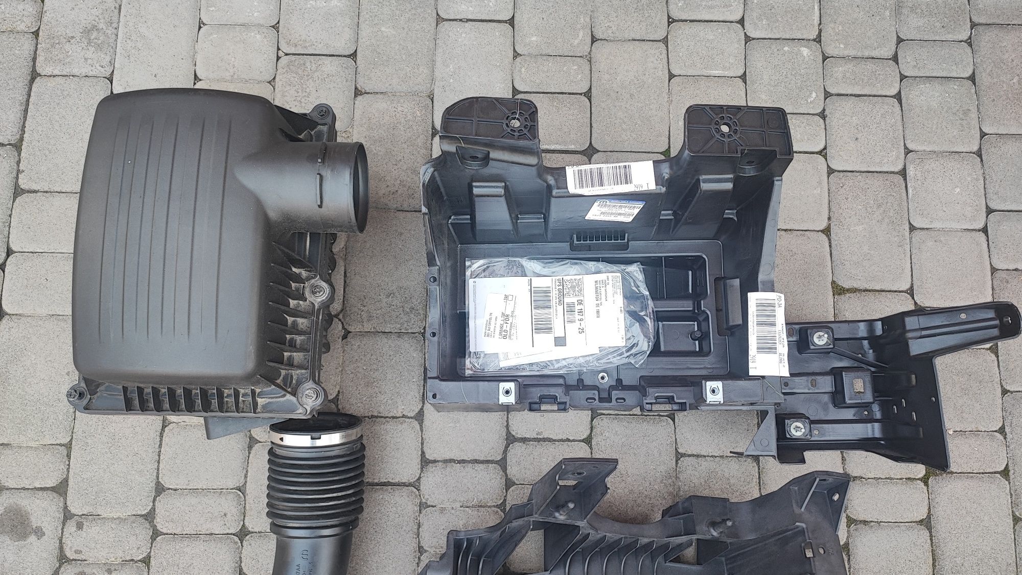 Піддон площадка АКБ акумулятора Dodge Ram 19 Додж РАМ корпус фільтра