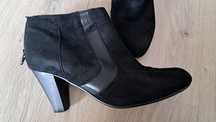 Botki/ kozaki buty na obcasie Cameiu roz.39 czarne zamszowe