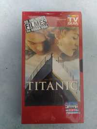 Cassete VHS do filme "Titanic"