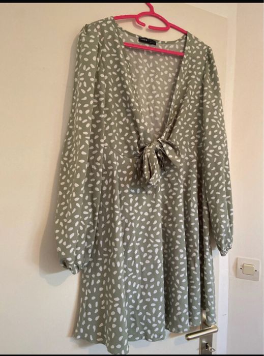 Vestidos L novos 40/2