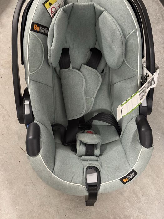 Cadeira de bebe marca Besafe modelo iZi Go Modular X1 i-Size + ISOFiX