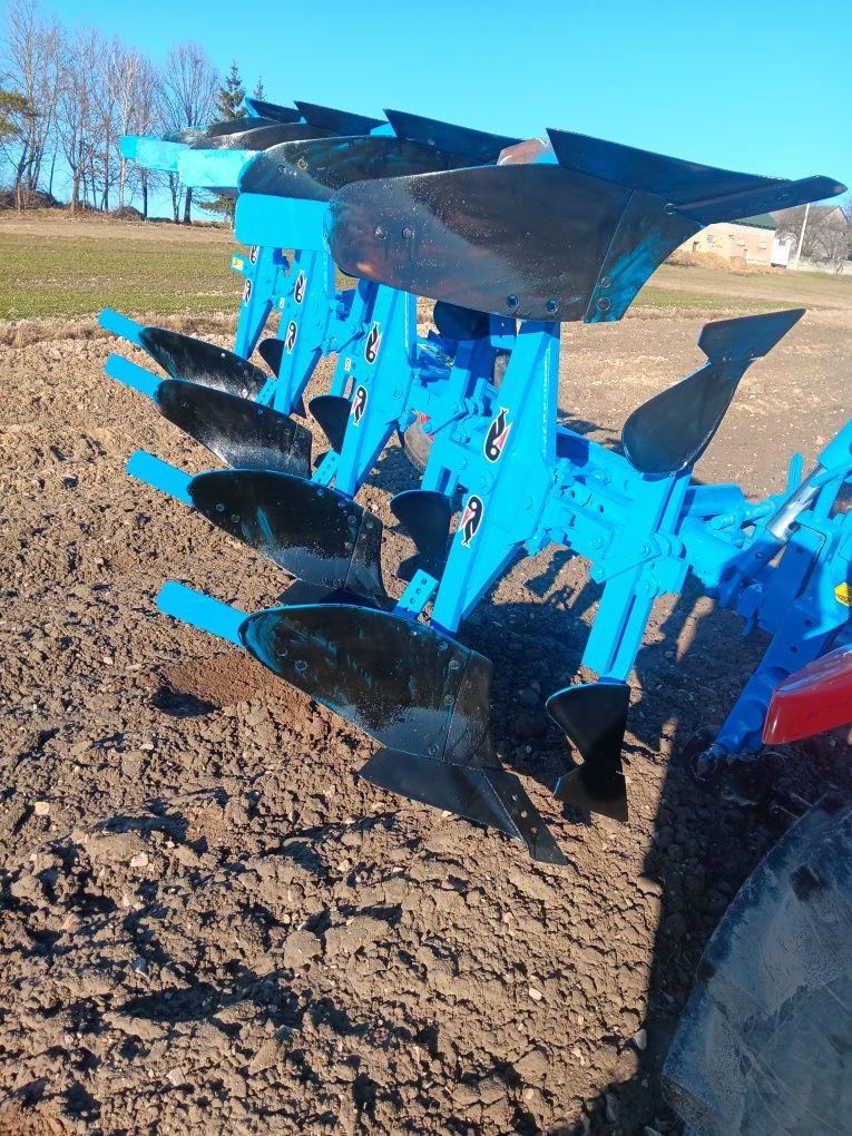 Pługi 4 /3 obrotowe rabewerk, overum 4