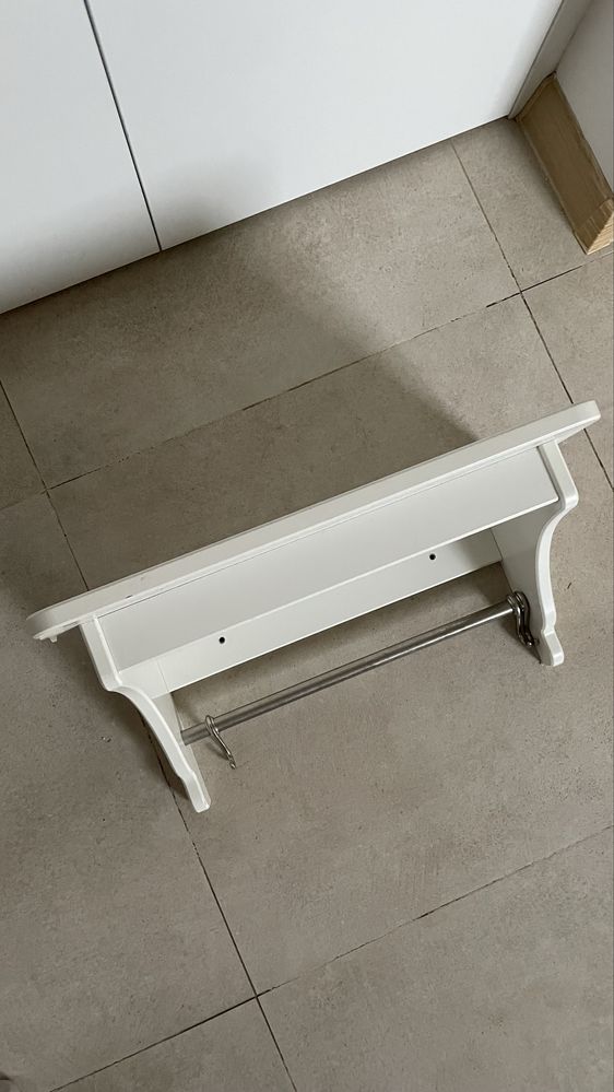 Wieszak na ubrania z półka biały IKEA