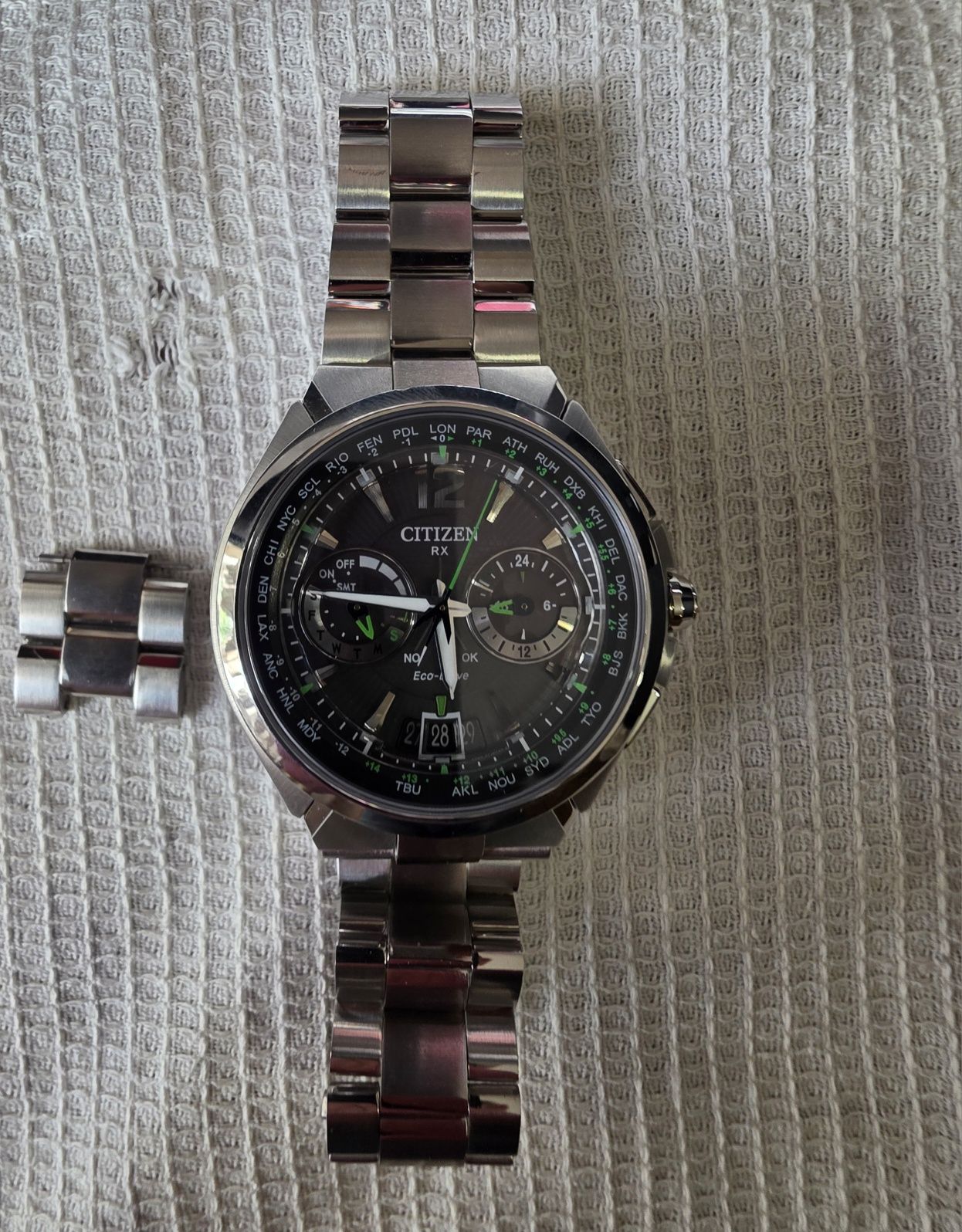 Citizen Attesa CC1091-50F Satellite Wave GPS