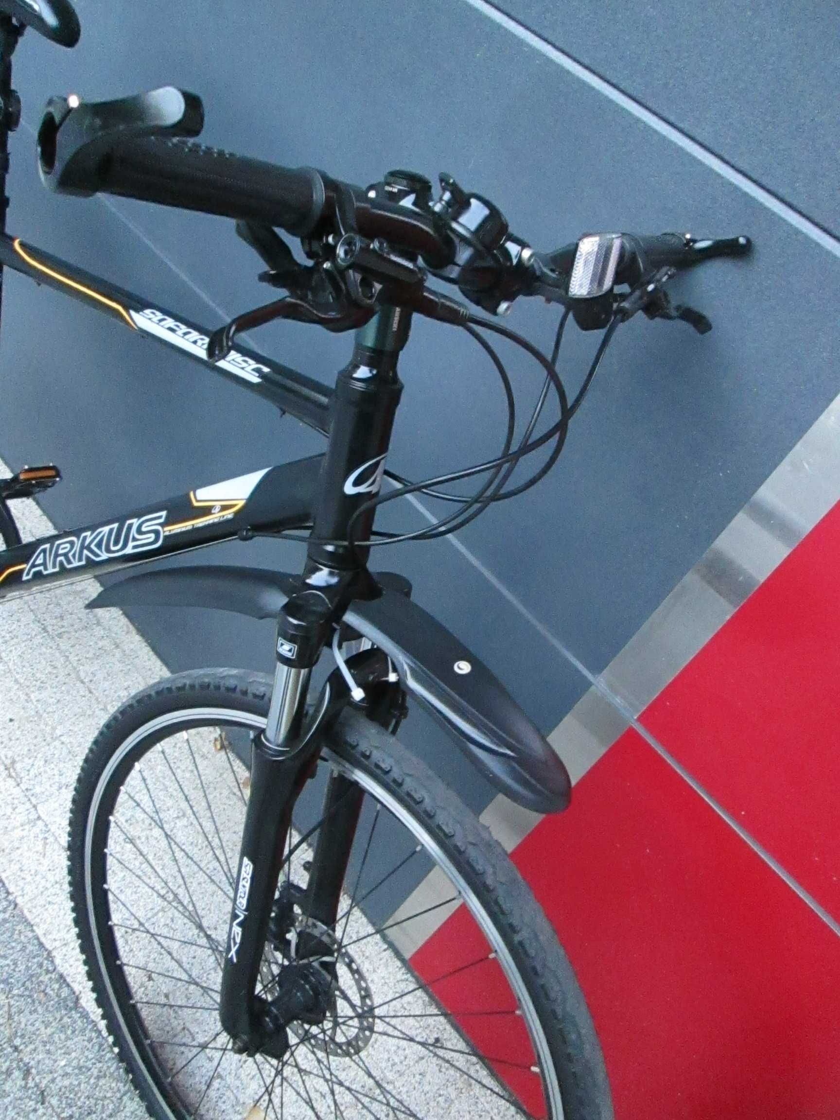 Fajny rower krossowy ARKUS SAFARI DISC Shimano hydraulika 49 cm.