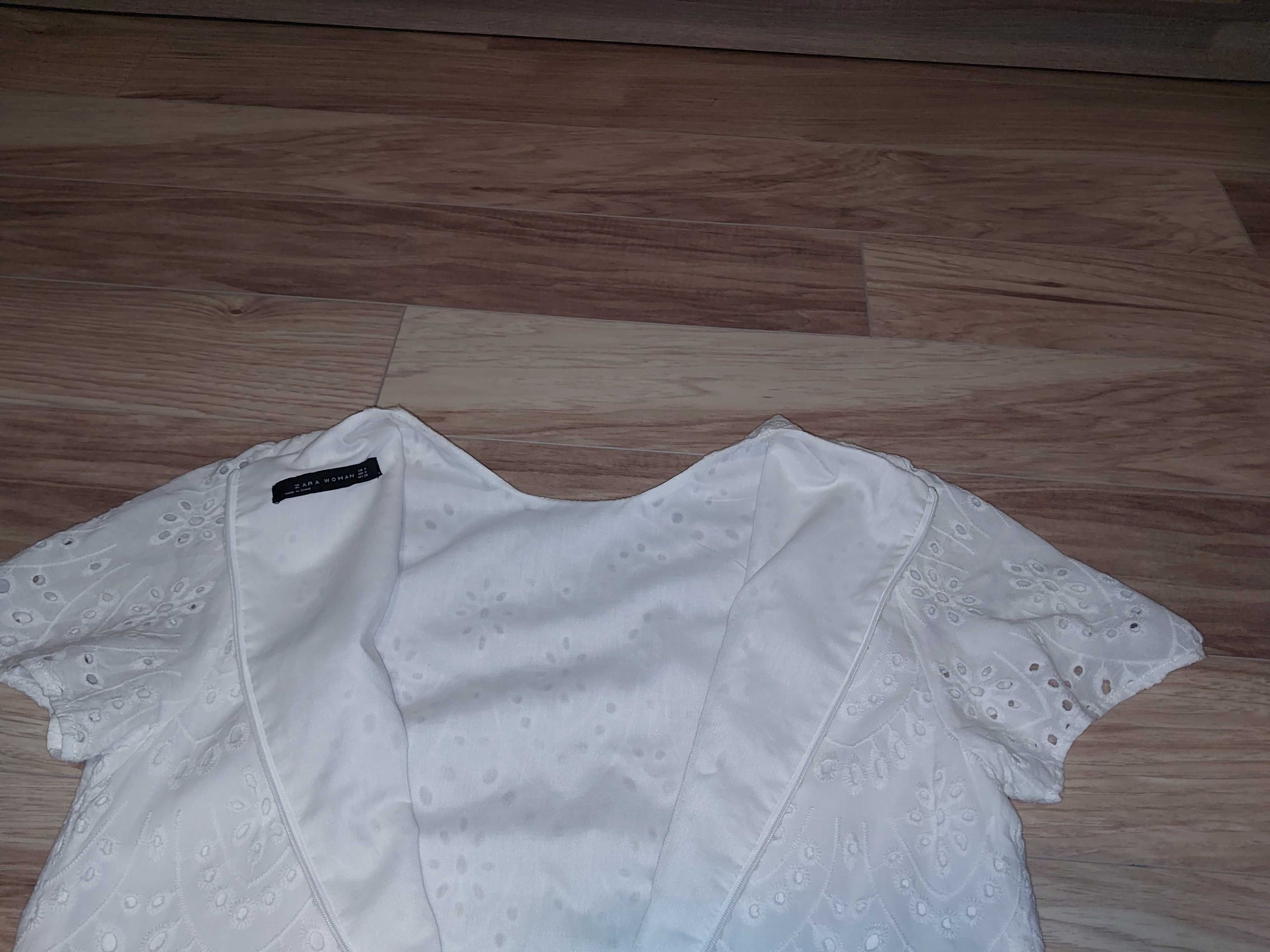 Biała koszulka wyszywana ZARA rozmiar M krótki rekaw