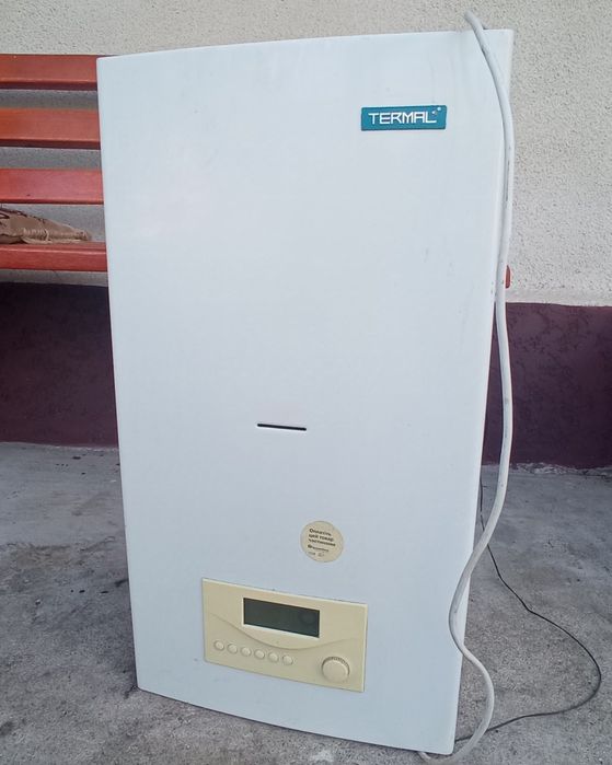 Навісний газовий двохконтурний котел Termal 24