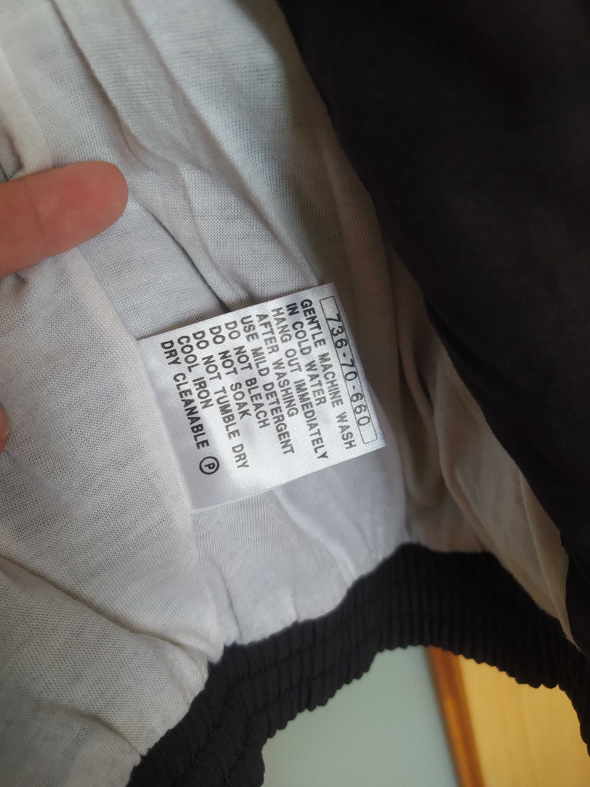 Dres Puma; spodnie i bluza; czarny, biało-szare paski, roz.S