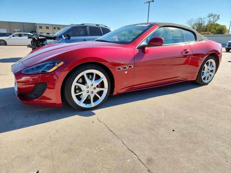 Maserati GranCabrio Maserati GranCabrio S