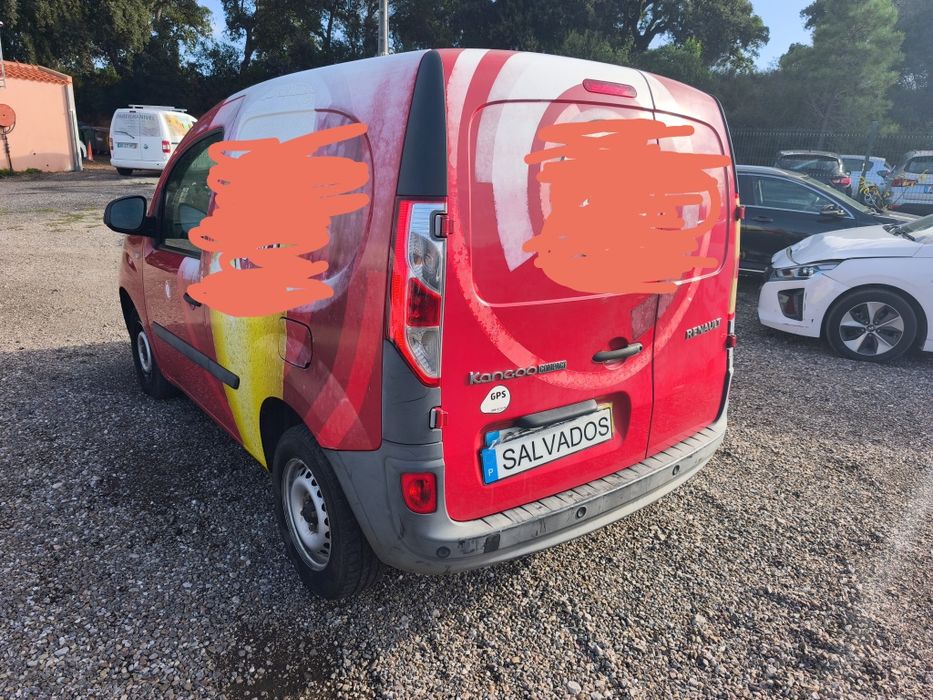 Renault Kangoo 1.5 DCI sinistrado