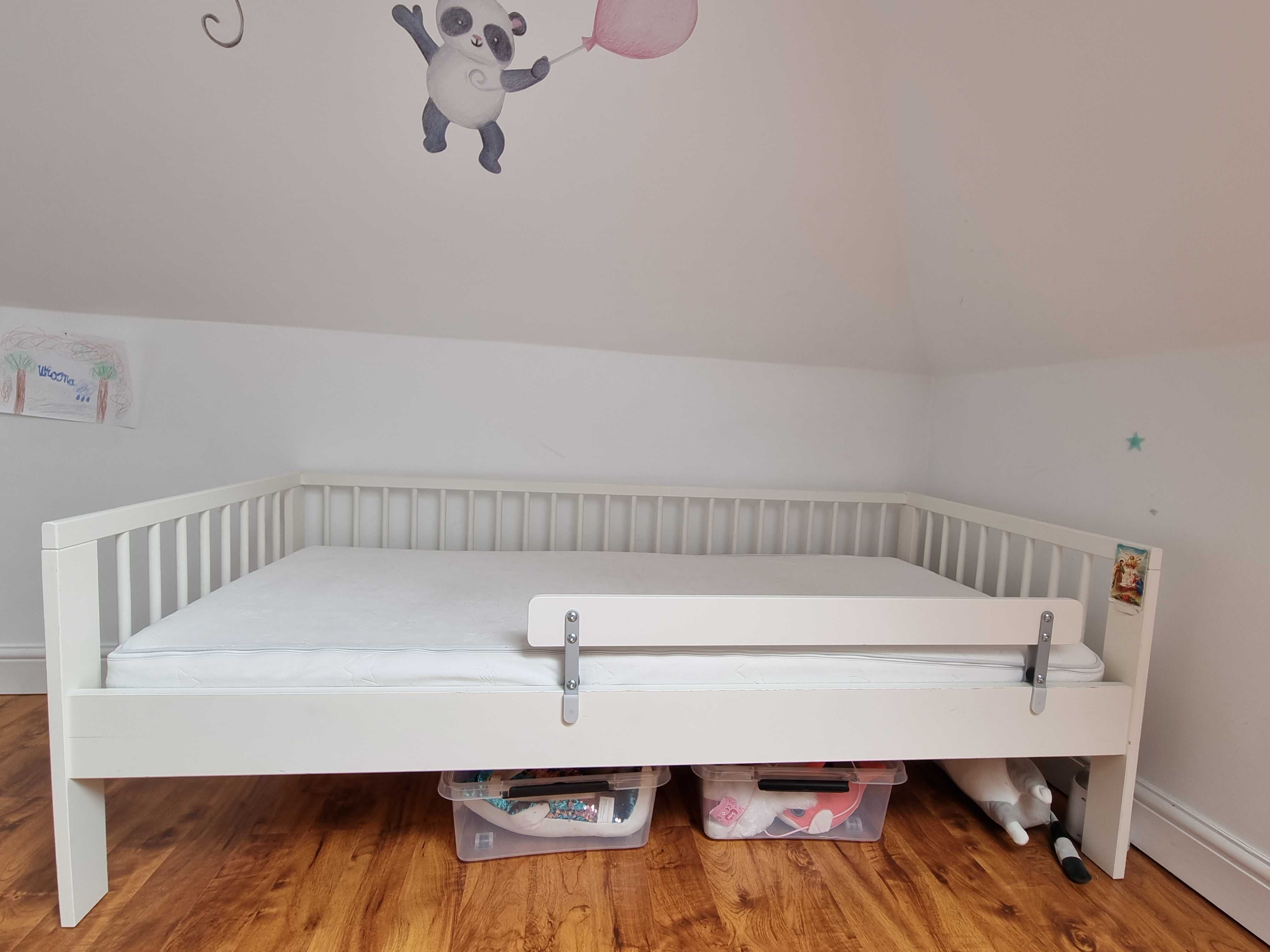 Łóżko dziecięce z materacem - IKEA