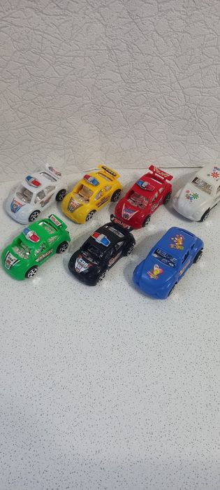 Машинки Полиция и другие