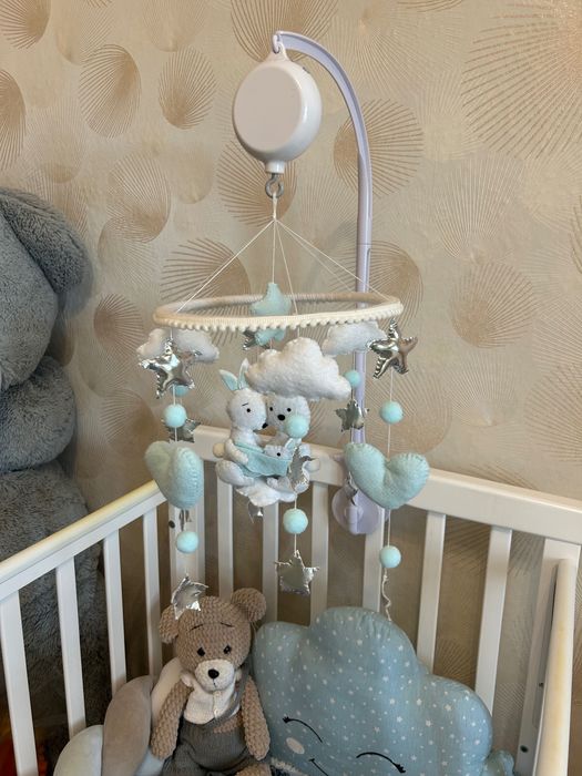 Продам мобіль ручної роботи