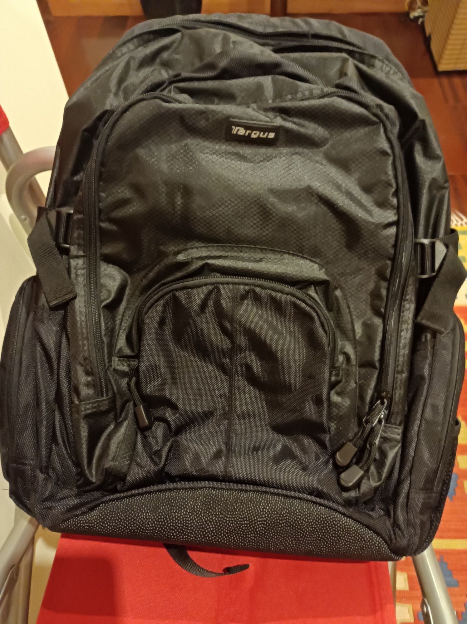 Mochila Portátil (TARGUS) 15,6" ate 17"