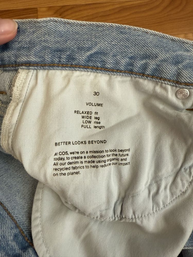 Джинси COS volume, розмір 30