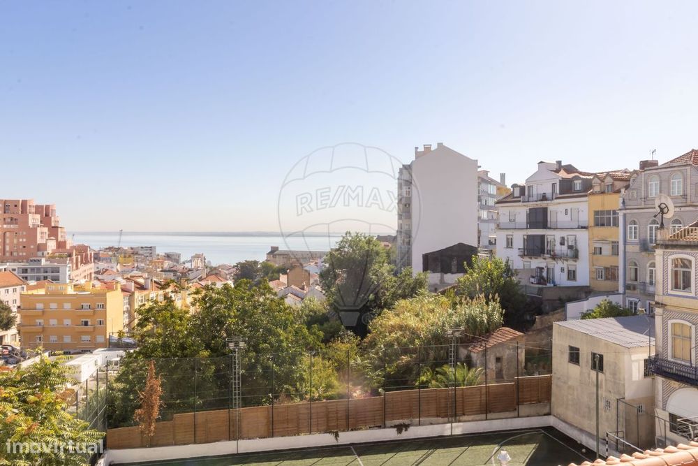 Apartamento T4 para arrendamento