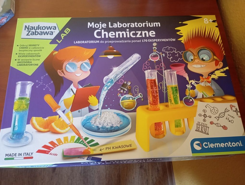 Laboratorium chemiczne Clementoni