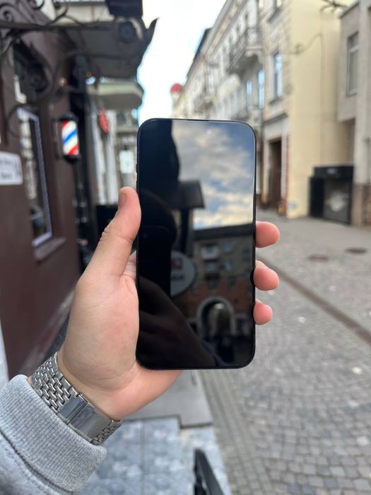 iPhone 15 Plus 128gb Black 256gb Pink Neverlock ідеал 90-100% акум