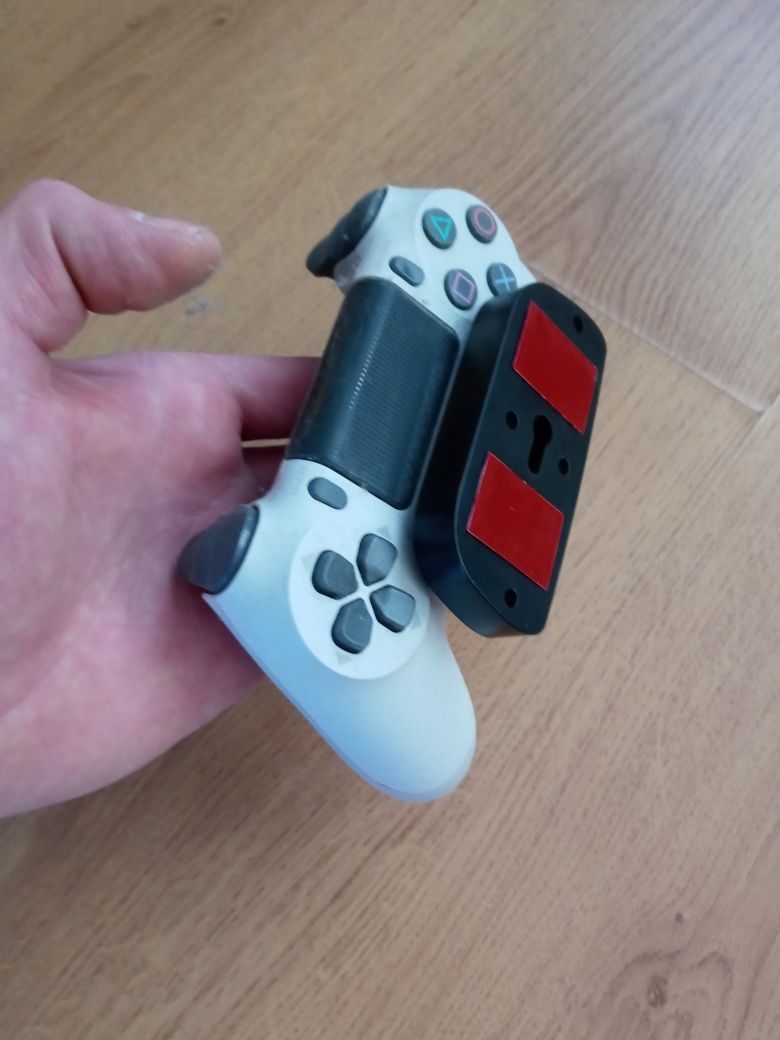 Uchwyt podblatowy do Kontrolerów Padów PlayStation 3 4 5 ps 3 4 5