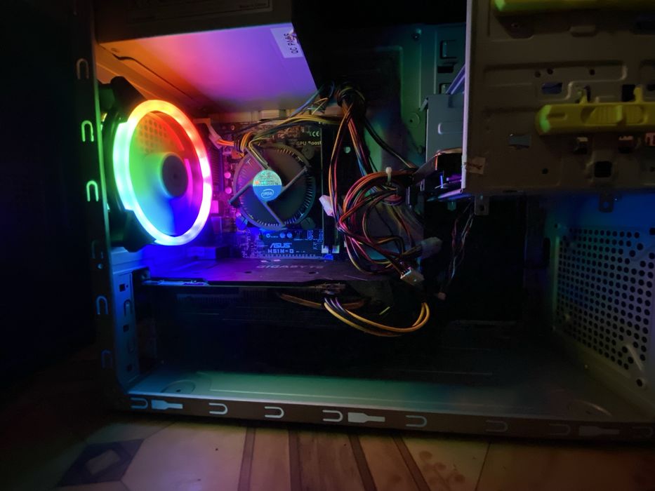 Пк ігровий продаю не дорогоза 11 000грн